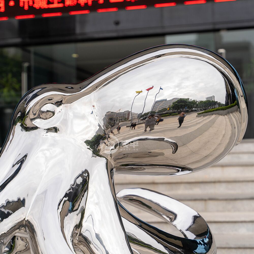 Stainless Steel Octopus Sculpture for Hotel Entrance | Luxury Metal Art - Image 2