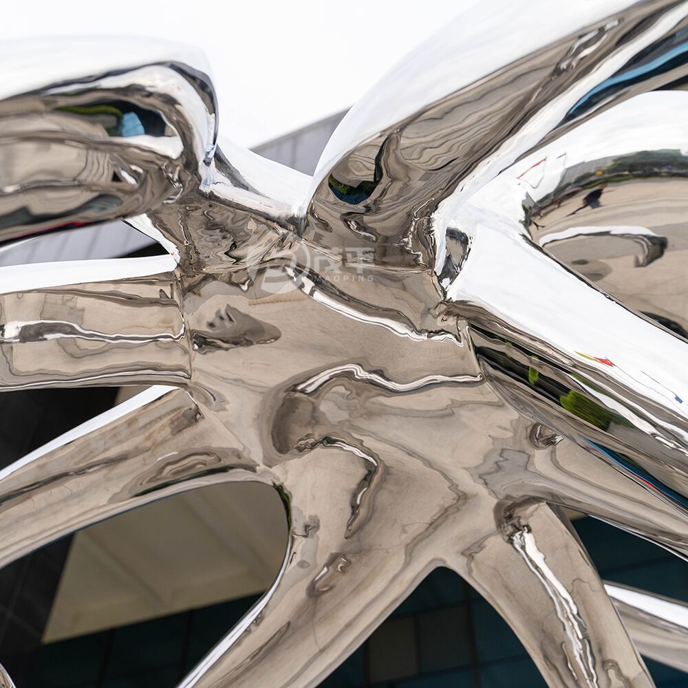 Stainless Steel Octopus Sculpture for Hotel Entrance | Luxury Metal Art - Image 5