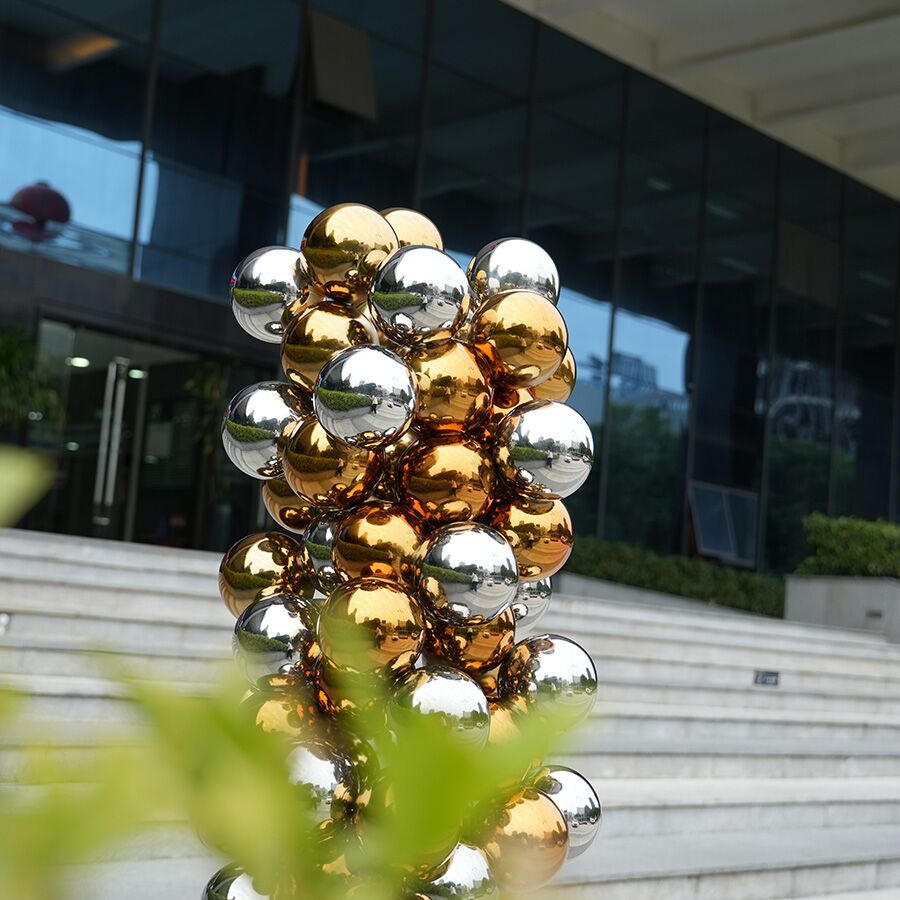 Mirror Ball Cluster Sculpture 2