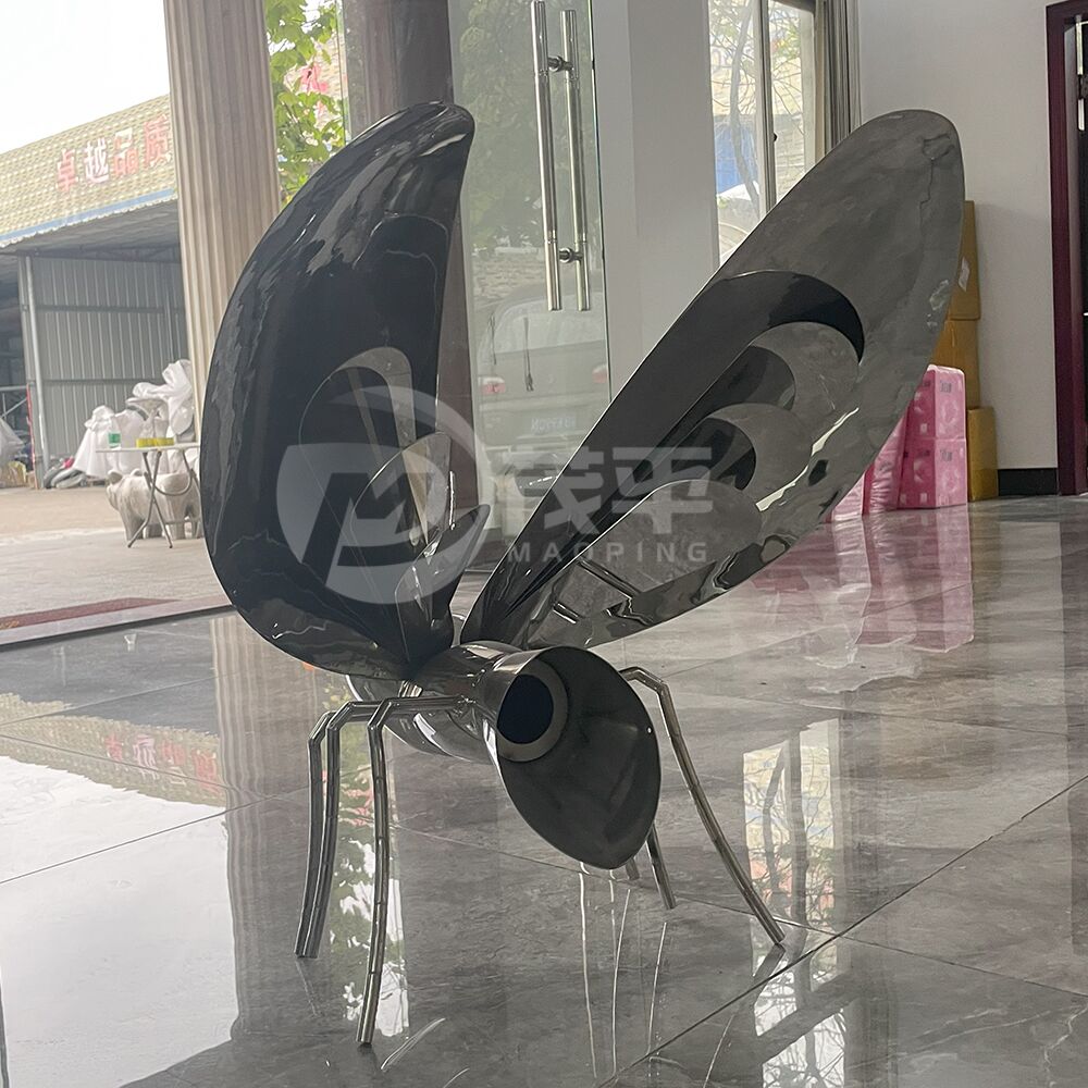 Stainless Steel Bee Sculpture Home Decoration Garden Decor Pendants Yard - Image 5