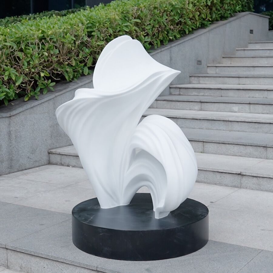 Abstract fiberglass sculputre251121-5